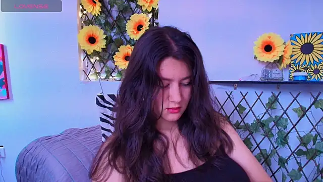 kisstarxxx online show from March 25, 2026, 7:31 pm