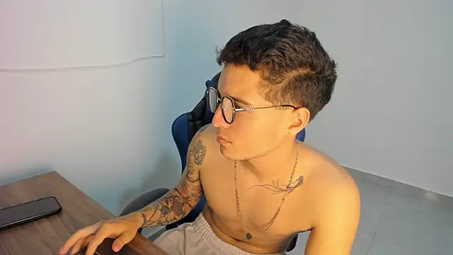 bonny 18 online show from February 6, 2026, 4:06 am