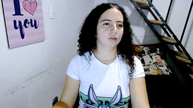 samantha baby  online show from December 2, 2024, 11:29 pm