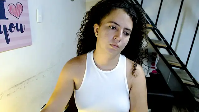 samantha baby  online show from December 18, 2024, 10:57 pm