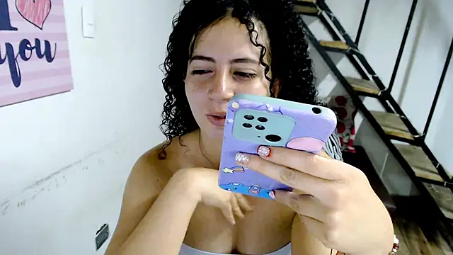 samantha baby  online show from December 27, 2024, 9:54 pm