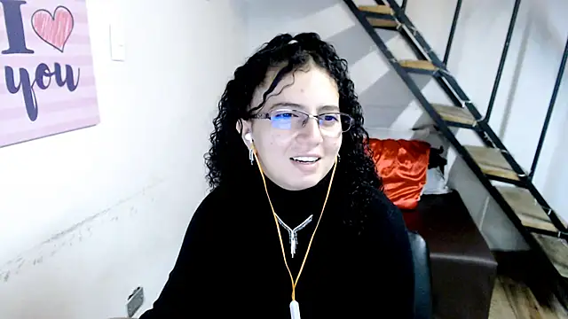 samantha baby  online show from January 26, 2025, 10:24 pm