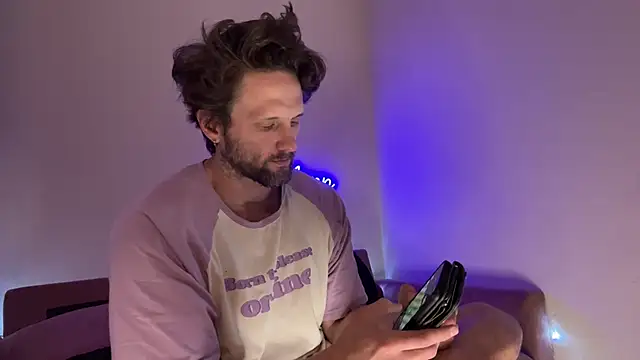 alexmannd online show from November 23, 2025, 5:35 pm