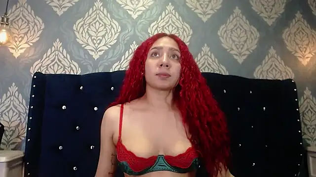 IsabelaLatina online show from April 23, 2026, 12:45 am
