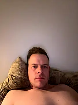 Snapshot of Danii0790 chatting on October 16, 2025, 8:21 pm Danii0790 online show from October 16, 2025, 8:21 pm