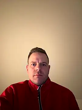 Danii0790 online show from November 12, 2025, 4:57 am