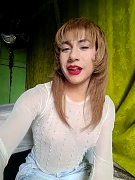 Evehampy online show from December 19, 2025, 7:32 pm