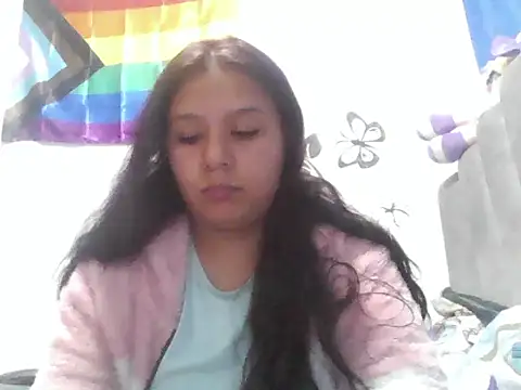 Charis 21 online show from April 28, 2026, 11:21 pm
