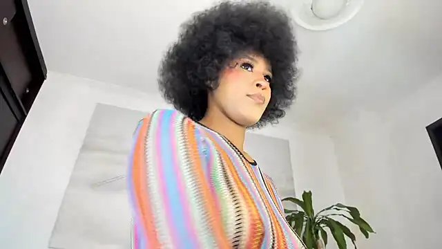 Apotheosis01 online show from November 22, 2025, 1:43 pm