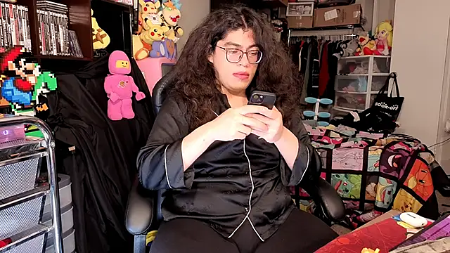 ShinyCherub online show from June 20, 2026, 6:33 pm