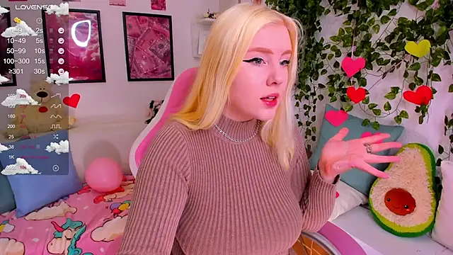 art lovee online show from March 8, 2026, 1:14 am