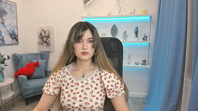 AnneTLi online show from June 15, 2026, 6:32 pm