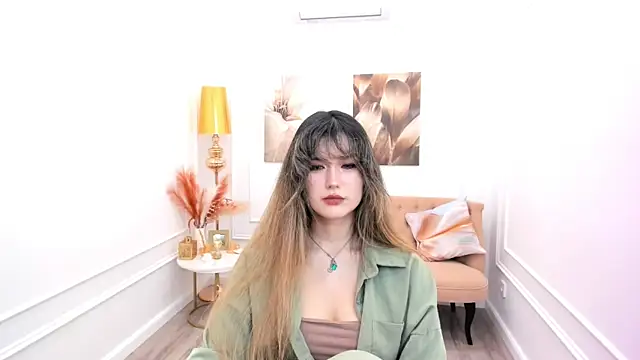 AnneTLi online show from June 24, 2026, 7:13 pm