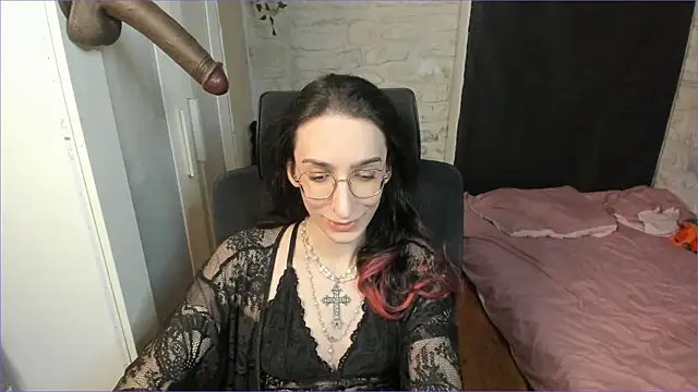 Snapshot of Mayala__ chatting on October 2, 2025, 7:32 pm Mayala online show from October 2, 2025, 7:32 pm