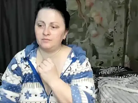 Lillian2 online show from May 7, 2026, 5:18 pm