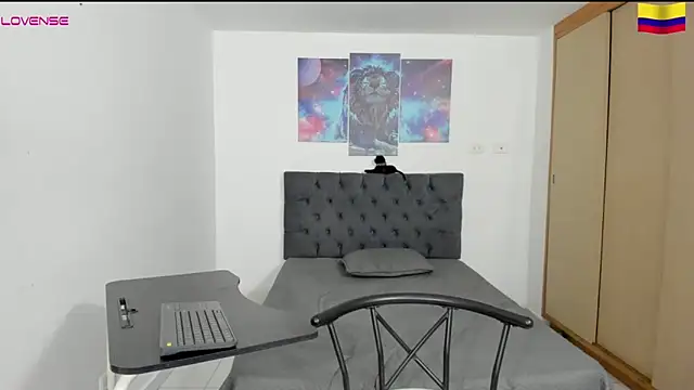 Louis marley   online show from December 18, 2024, 12:43 am
