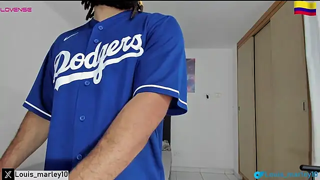 Louis marley   online show from December 1, 2025, 9:31 pm