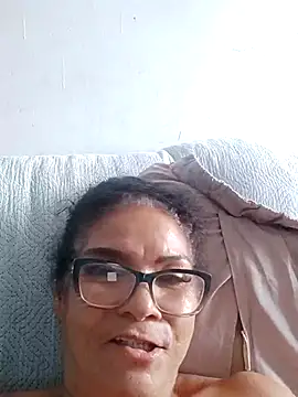 Delicy1 online show from December 14, 2025, 12:21 pm