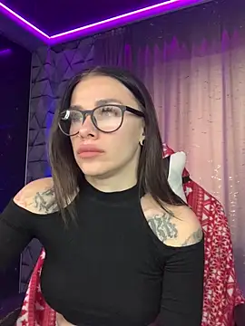 Snapshot of Queen_of_pain chatting on September 25, 2025, 6:28 am Queen of pain online show from September 25, 2025, 6:28 am