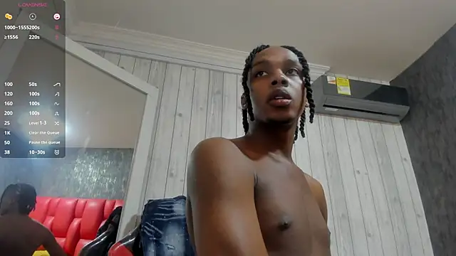 Snapshot of DominicSccott chatting on September 11, 2025, 1:22 pm DominicSccott online show from September 11, 2025, 1:22 pm