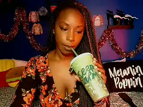 Snapshot of aliviab chatting on December 12, 2024, 10:24 am aliviab online show from December 12, 2024, 10:24 am