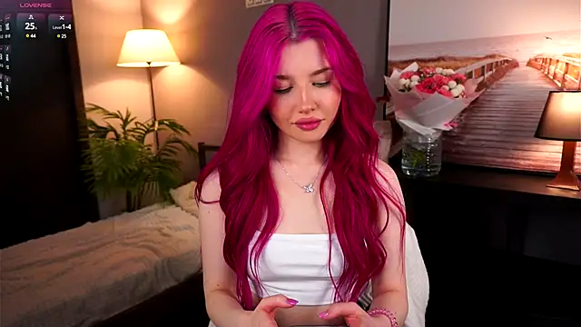 ShirleyCarolyn online show from December 3, 2024, 5:23 pm