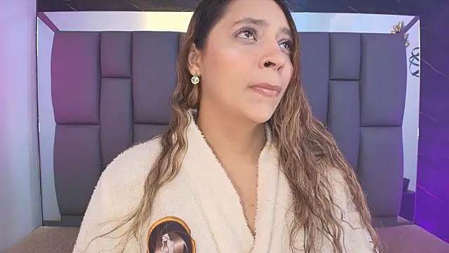  MiaBrown  online show from February 2, 2026, 12:15 pm