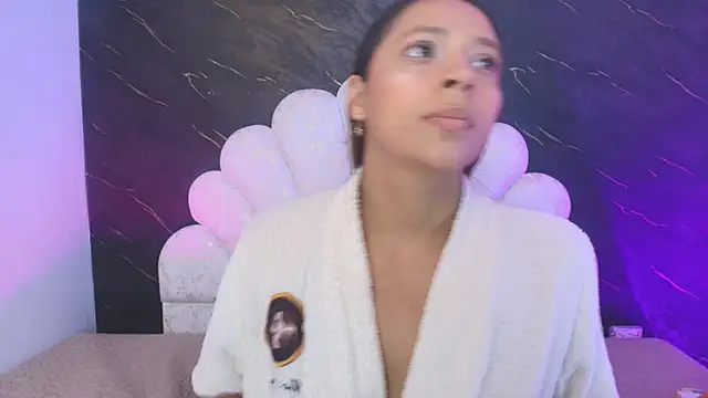  MiaBrown  online show from June 10, 2026, 12:04 pm