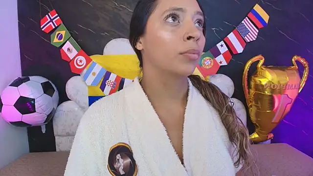  MiaBrown  online show from June 27, 2026, 12:10 pm