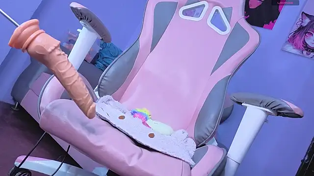 bella-lana2000 online show from January 17, 2026, 3:22 am