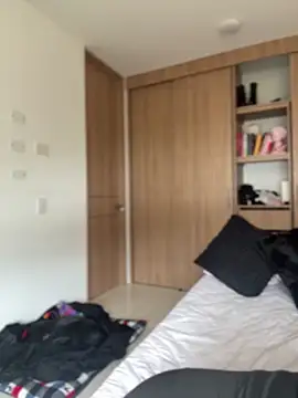 Nicollemays online show from January 13, 2026, 3:28 pm