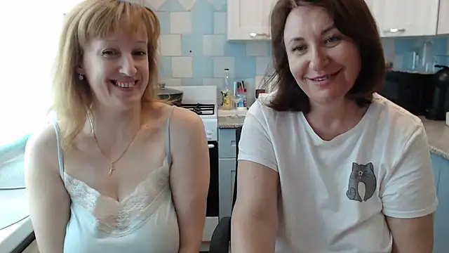 DonnaMagdalena online show from June 23, 2026, 9:07 am