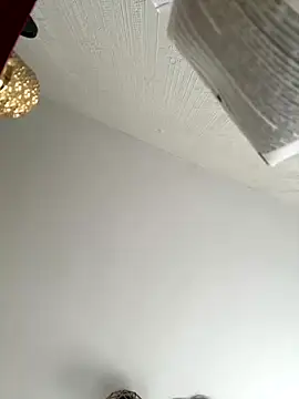 Cute Anissa online show from November 12, 2025, 2:50 pm