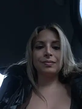 Cute Anissa online show from January 13, 2026, 2:44 pm