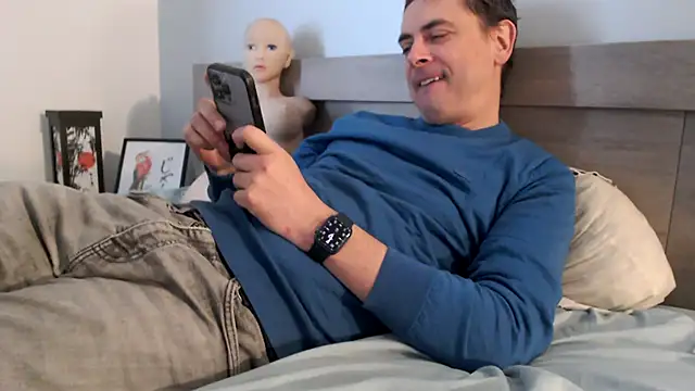 Snapshot of freddy0222222 chatting on October 14, 2025, 11:00 am freddy0222222 online show from October 14, 2025, 11:00 am