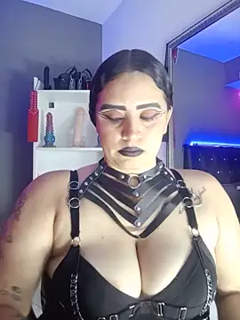 MariaGaitan online show from June 17, 2026, 5:03 pm
