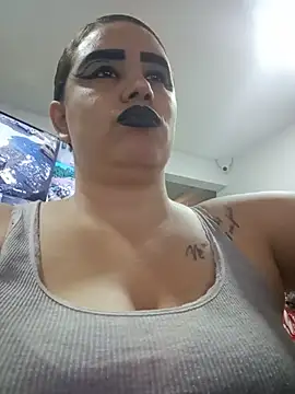 MariaGaitan online show from July 6, 2026, 5:04 pm