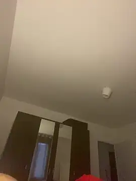 Tomhot3869 online show from March 14, 2025, 5:13 pm