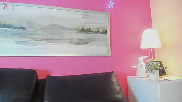 Tiffanysurez  online show from January 19, 2025, 12:17 am