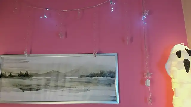 Snapshot of Tiffanysurez_ chatting on October 1, 2025, 8:15 pm Tiffanysurez online show from October 1, 2025, 8:15 pm