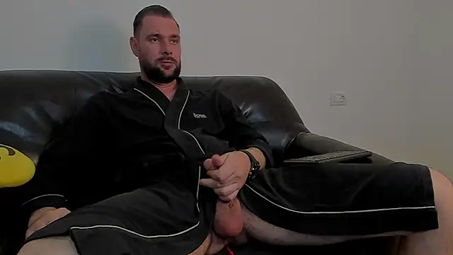 KingMalcom online show from April 30, 2026, 10:32 am