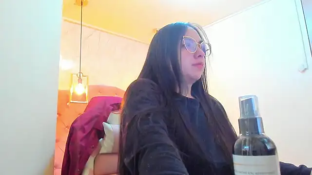 Snapshot of nalalye_cruzz_ chatting on January 24, 2025, 3:11 am nalalye cruzz online show from January 24, 2025, 3:11 am