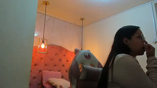 Snapshot of nalalye_cruzz_ chatting on January 29, 2025, 2:09 am nalalye cruzz online show from January 29, 2025, 2:09 am