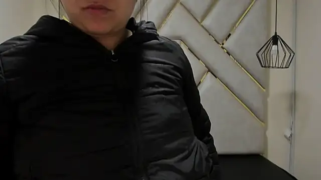 Snapshot of nalalye_cruzz_ chatting on March 20, 2025, 3:02 am nalalye cruzz online show from March 20, 2025, 3:02 am