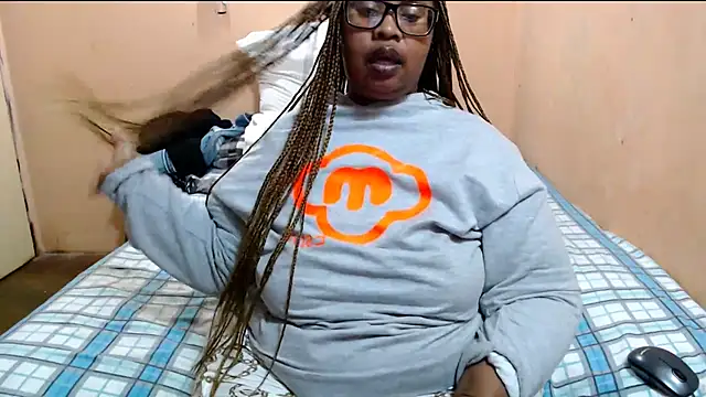 ZOQULUx online show from June 26, 2026, 7:51 pm