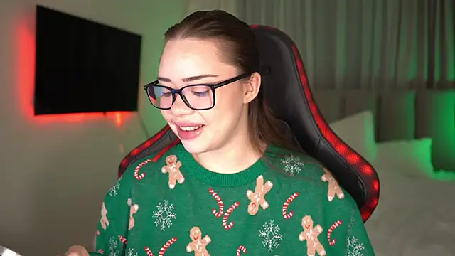 Snapshot of VixenMia chatting on December 14, 2024, 3:29 am VixenMia online show from December 14, 2024, 3:29 am