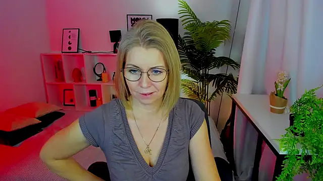 Annie Light online show from January 16, 2026, 5:55 am