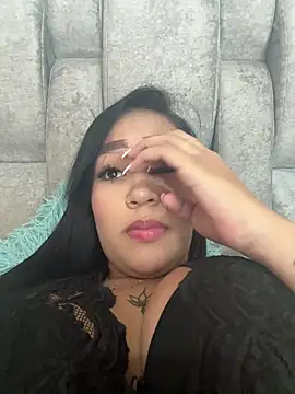 Snapshot of Luisa_Fernandaa chatting on September 25, 2025, 12:25 am Luisa Fernandaa online show from September 25, 2025, 12:25 am