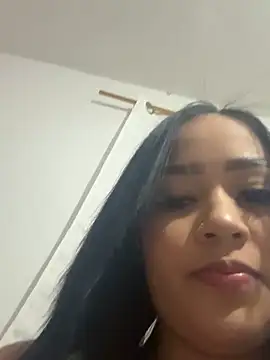 Snapshot of Luisa_Fernandaa chatting on October 4, 2025, 11:36 pm Luisa Fernandaa online show from October 4, 2025, 11:36 pm