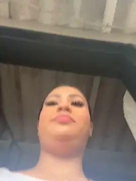 Luisa Fernandaa online show from November 16, 2025, 10:15 pm